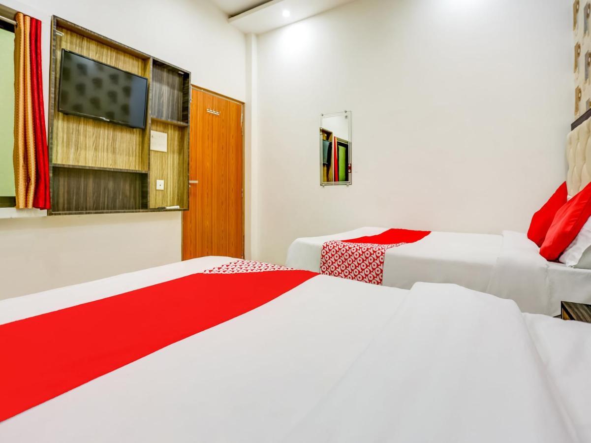Oyo 75850 Vishwanath Guest House Varanasi Exterior photo