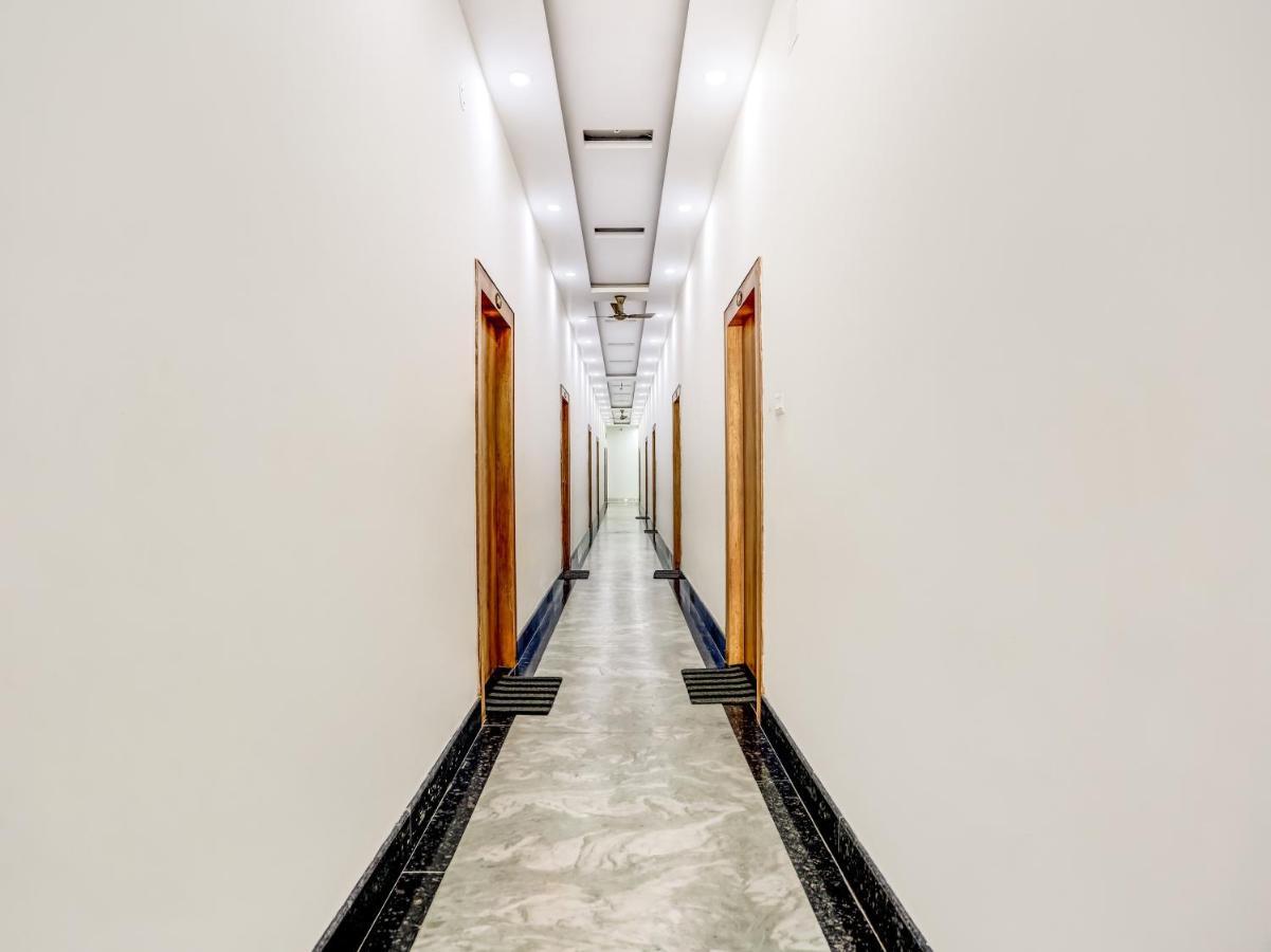 Oyo 75850 Vishwanath Guest House Varanasi Exterior photo